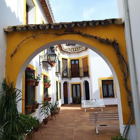 Atico Muy Luminoso En El Casco Antiguo Apartment Cordoba Exterior photo