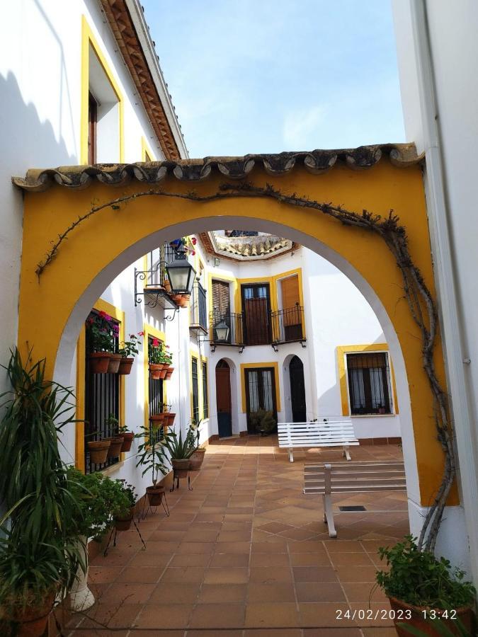 Atico Muy Luminoso En El Casco Antiguo Apartment Cordoba Exterior photo